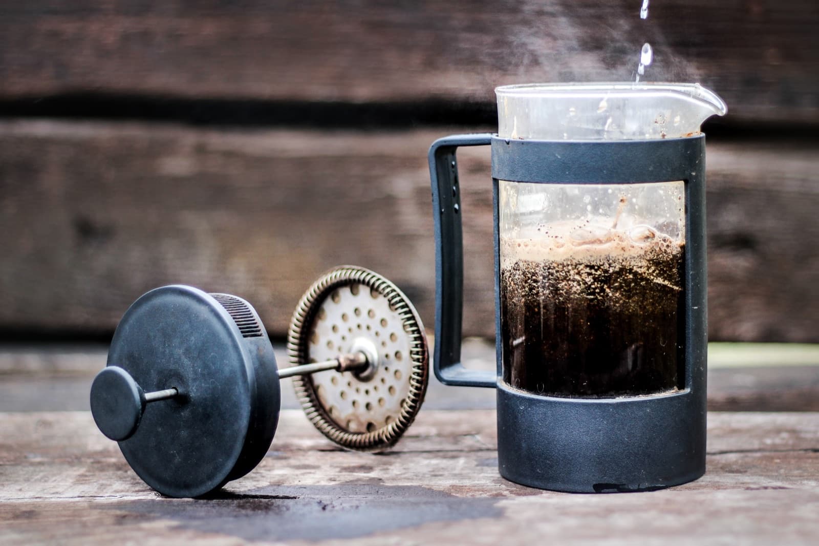 Pripremanje kafe - French Press metoda